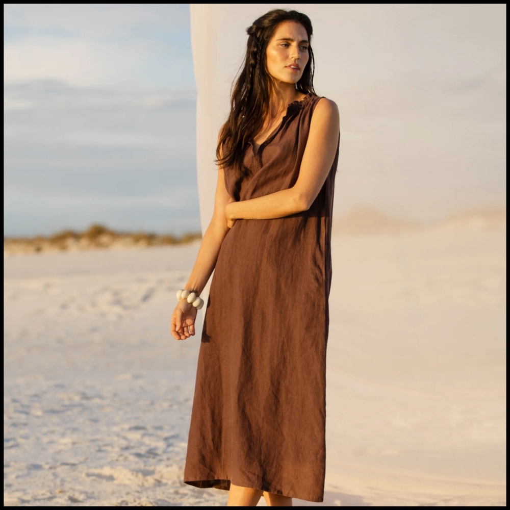 NWT Becasa Betsy Maxi Dress in Chocolate Brown